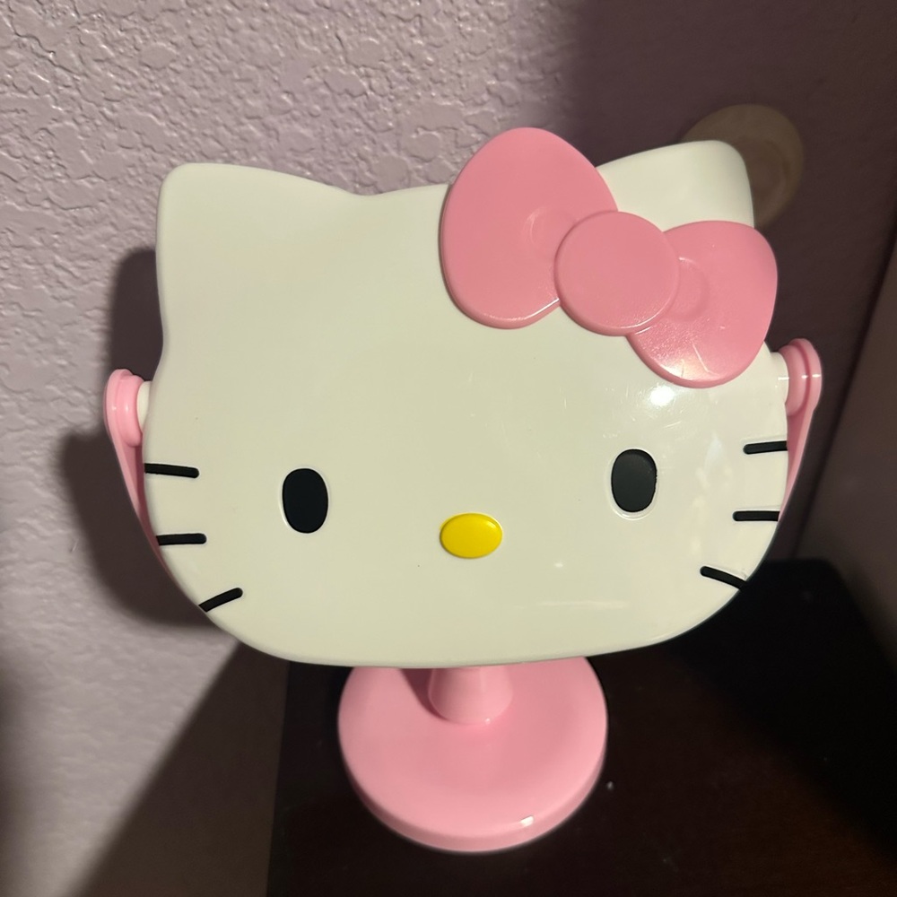 Hello Kitty Pink Mirror for decoration